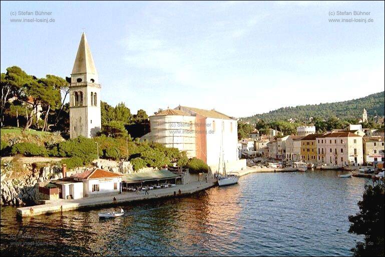 der Hafen von Veli Losinj in Kroatien